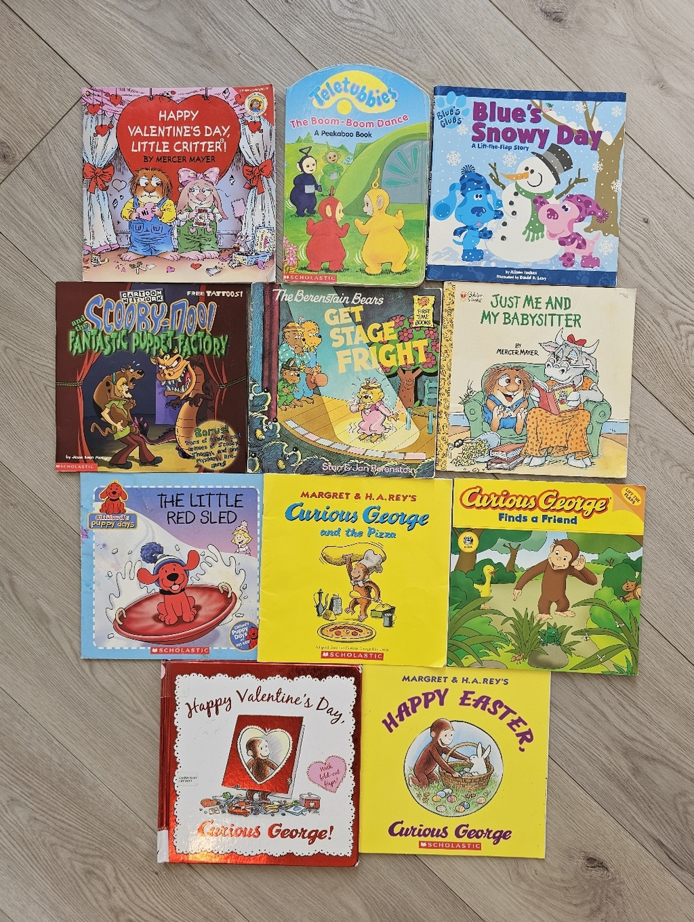 Vintage 1990s & 2000s Story Picture Books Lot of 11 Books *Read Scooby